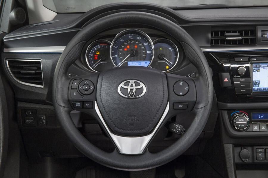  Toyota Corolla 2014 года  (фото 113 из 212)